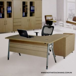 Bàn trưởng phòng Hòa Phát HR160C1Y1